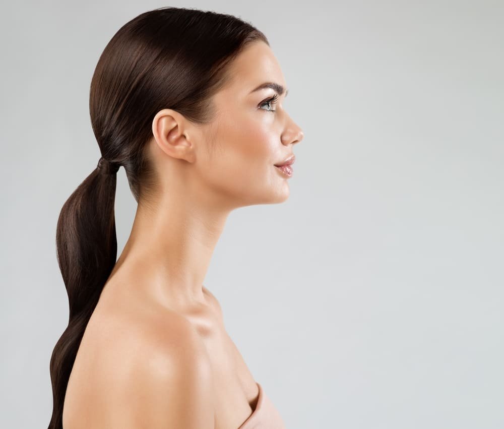 Sleek Ponytail (Kuncir Kuda Lurus)