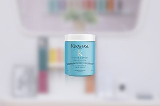 Energizing Scrub dirancang untuk kulit kepala yang cenderung berminyak dan berketombe