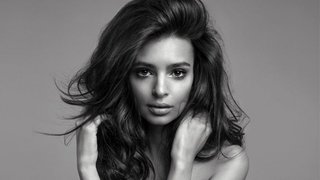 Emily Ratajkowski ikon Kérastase