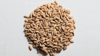 Thai Rice Bran Oil kaya akan vitmain dan anti oksidan, melindungi rambut dari polusi udara dan menutrisi